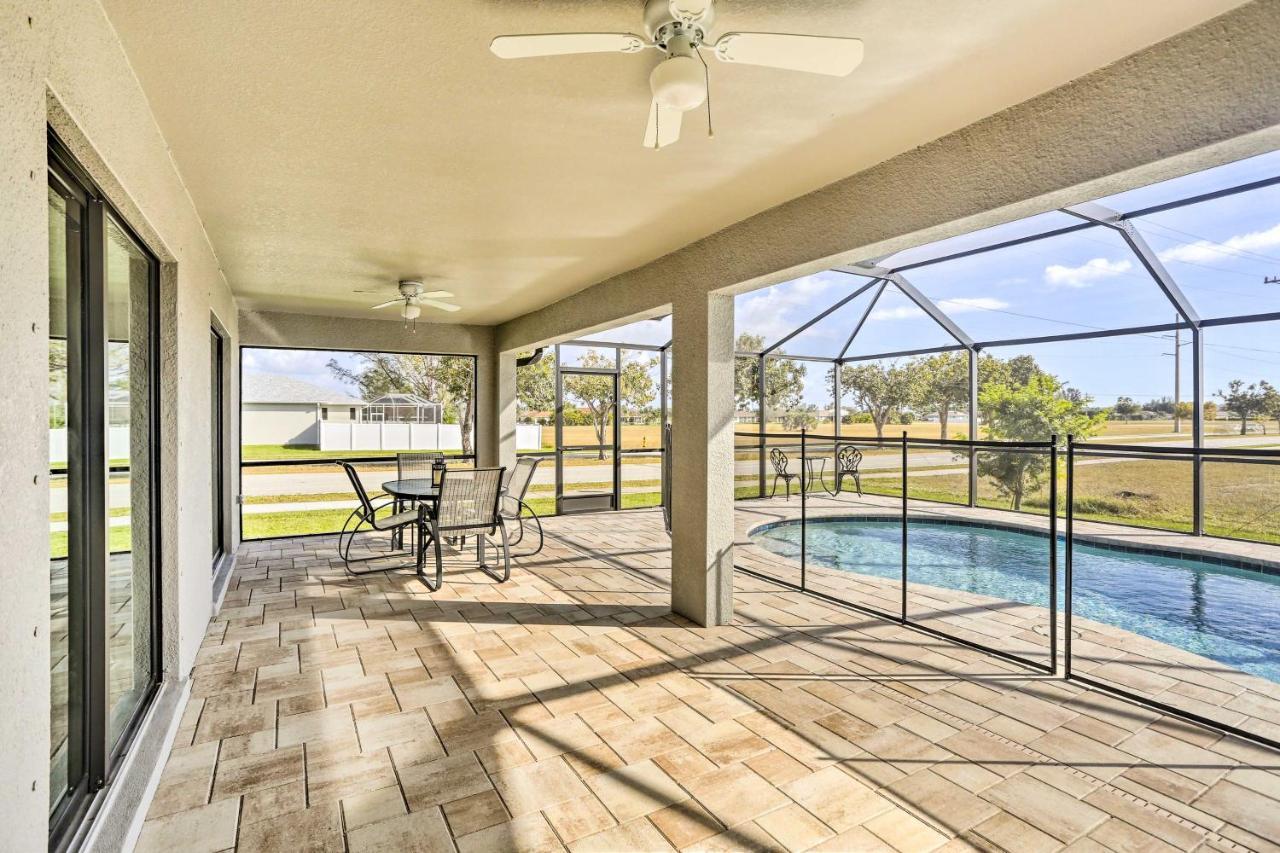 Central Cape Coral House With Private Screened Pool! Exterior photo